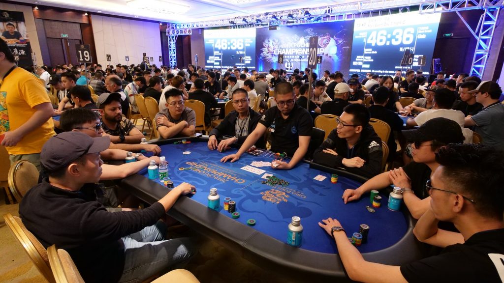 Wie spielt man chinesischen Poker?